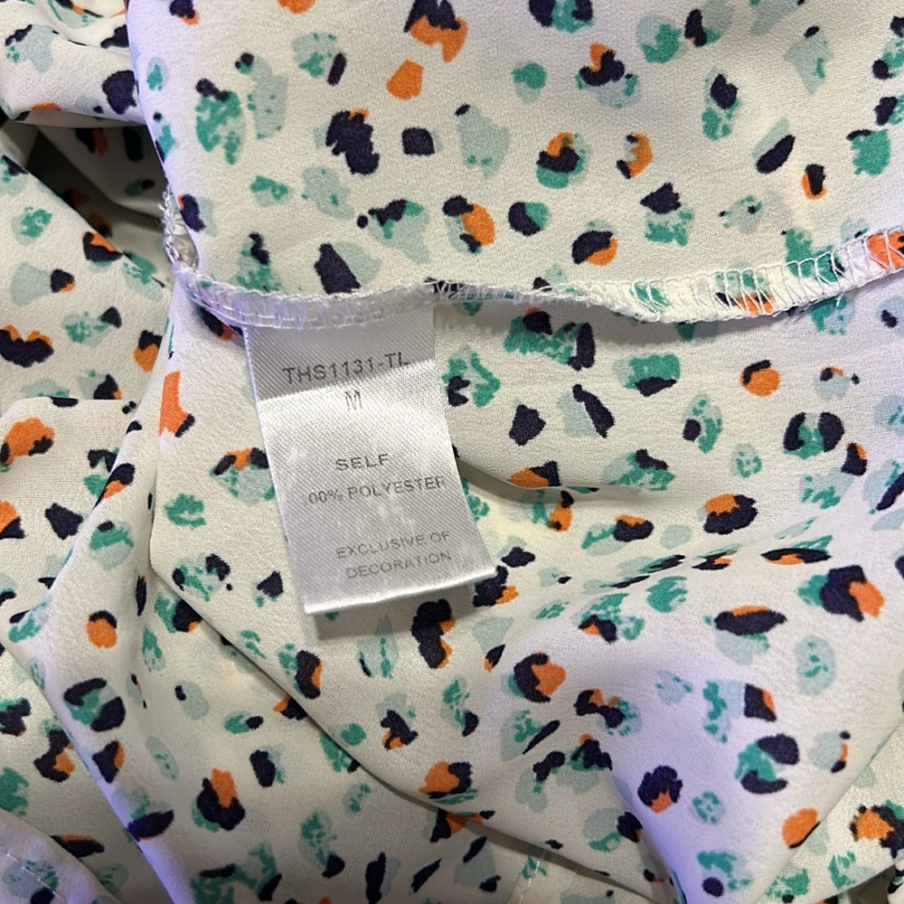 Thml Size M, Dotted Accent Pattern, Ruffled Neck … - image 6